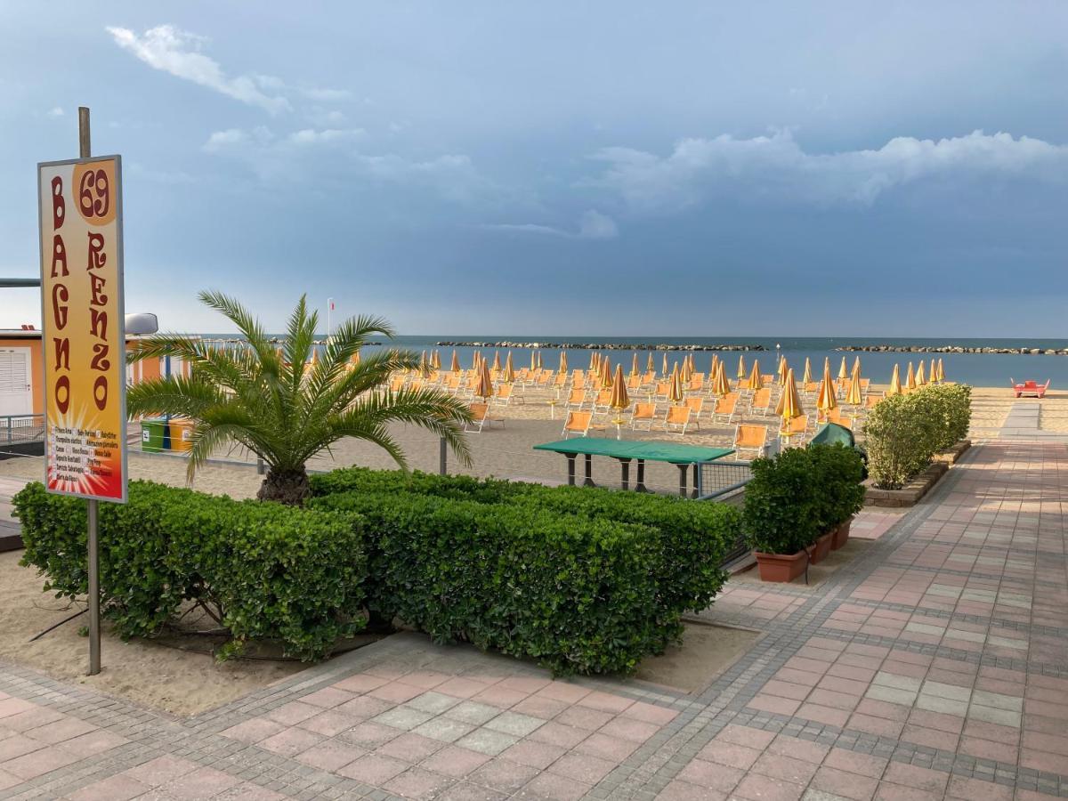 Santa Barbara Hotel & Apartments Bellaria-Igea Marina Exterior foto